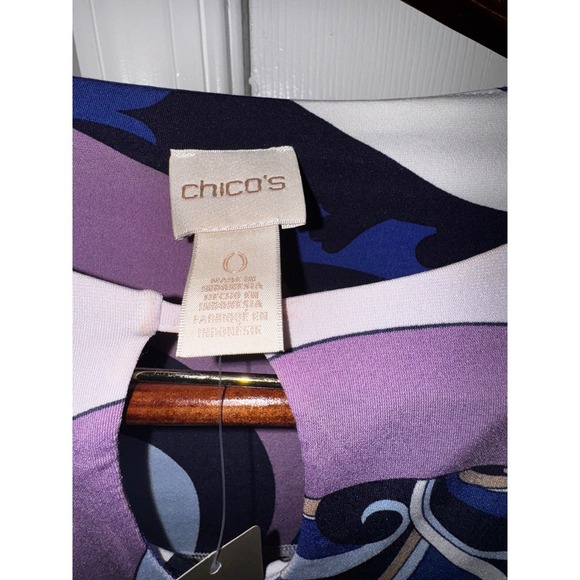 Chicos Women's Dress Size 0 Abstract Print Keyhole Neckline Bell Sleeve - Picture 6 of 12